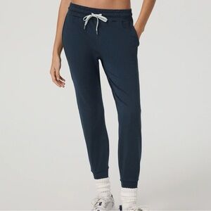 NWT Vuori Jogger Pants